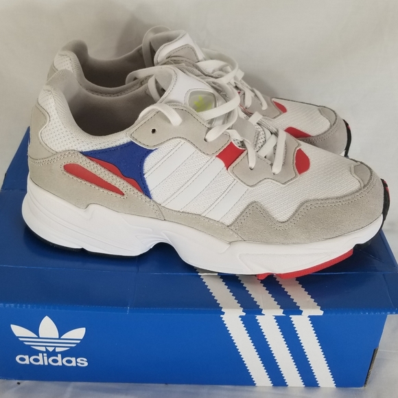 womens wide adidas shoes